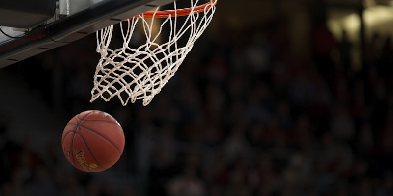NBA总决赛湖人队与凯尔特人队的比赛精彩瞬间